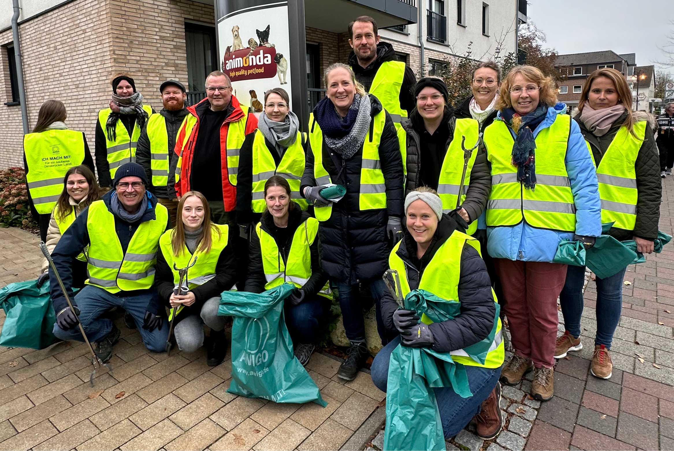 Gruppenfoto animonda bei der Müllaktion